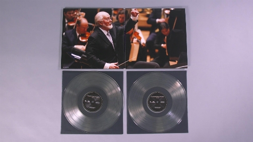 Vinyl Unboxing: John Williams Conducts His Classic Scores for the Films of Steven Spielberg