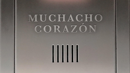 Muchacho Corazon (Official Lyric Video)